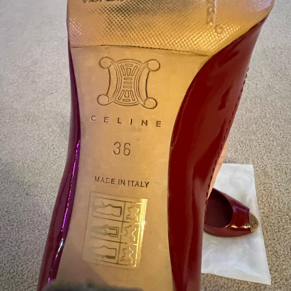 Celine Pumps Patent Leather in Red color - Picture 10 of 16